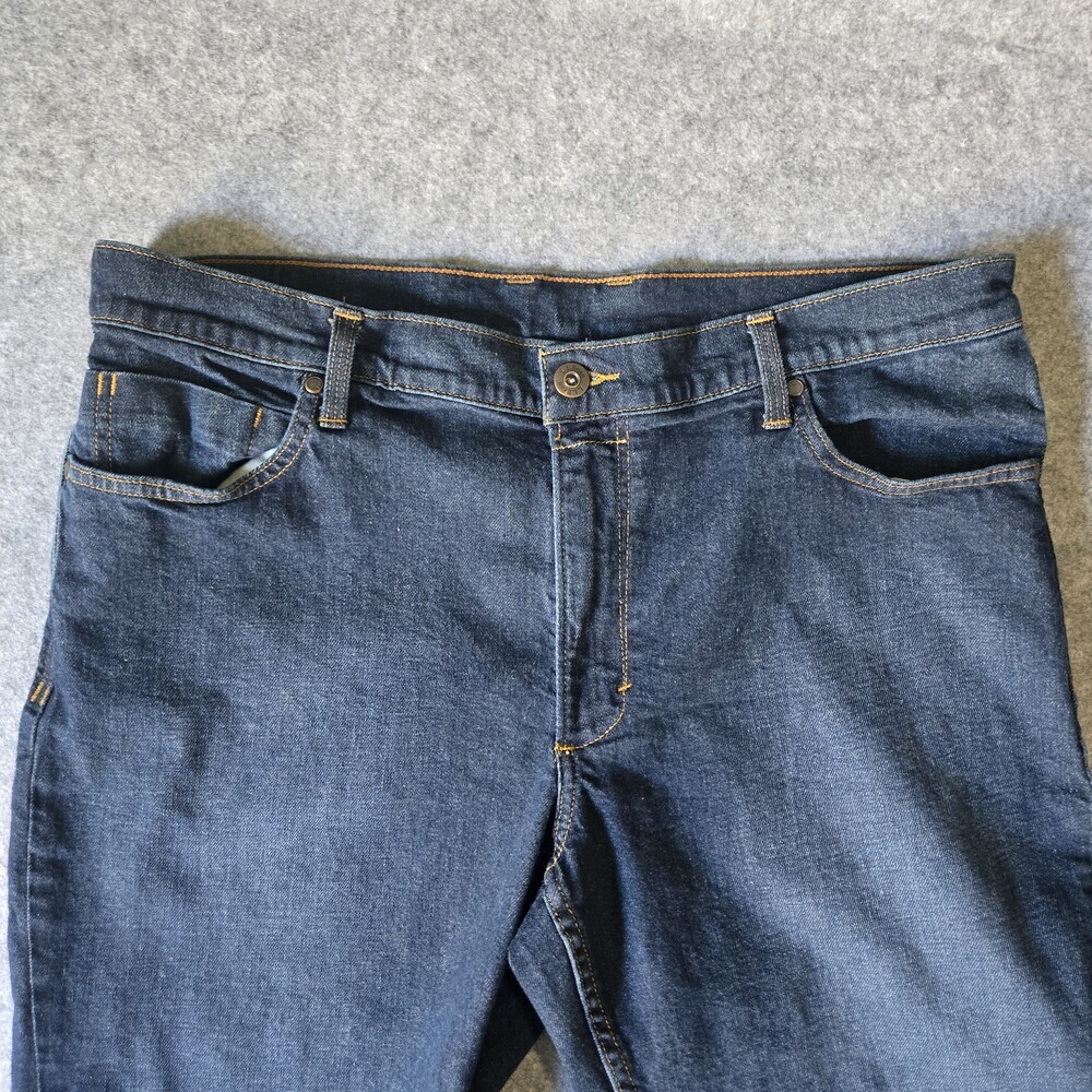 L.L. Bean Men's Vintage Blue Denim Jeans Slim Fit Straight Stretch Item ID523189 - Picture 4 of 9